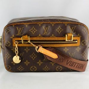 Vintage LOUIS VUITTON Cite GM Custom Strap & Charm